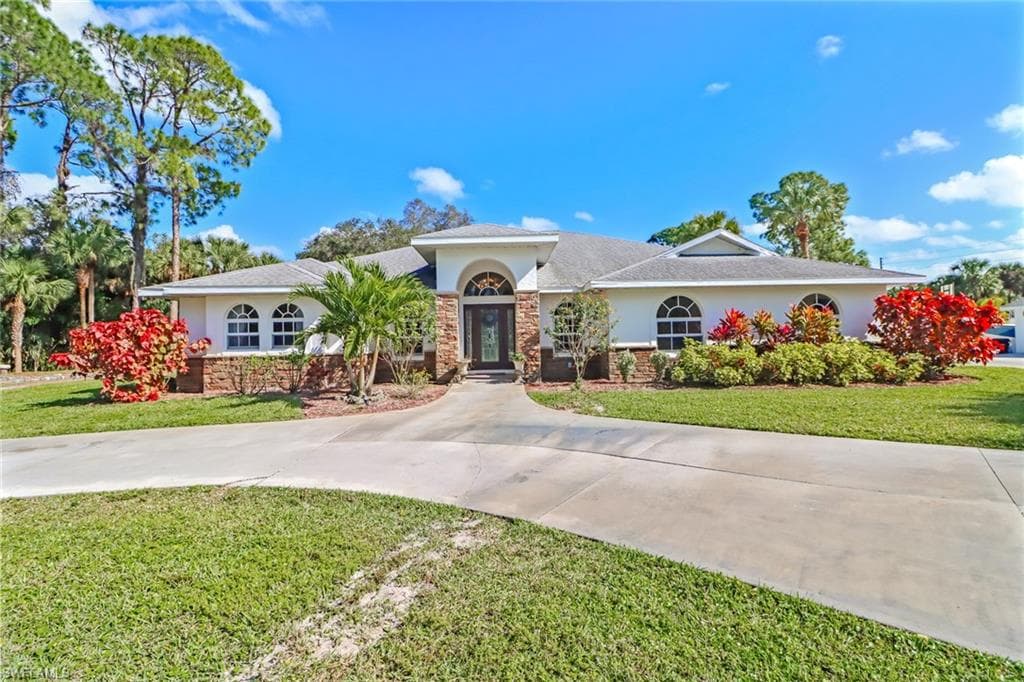 2960 70th ST SW NAPLES, FL 34105