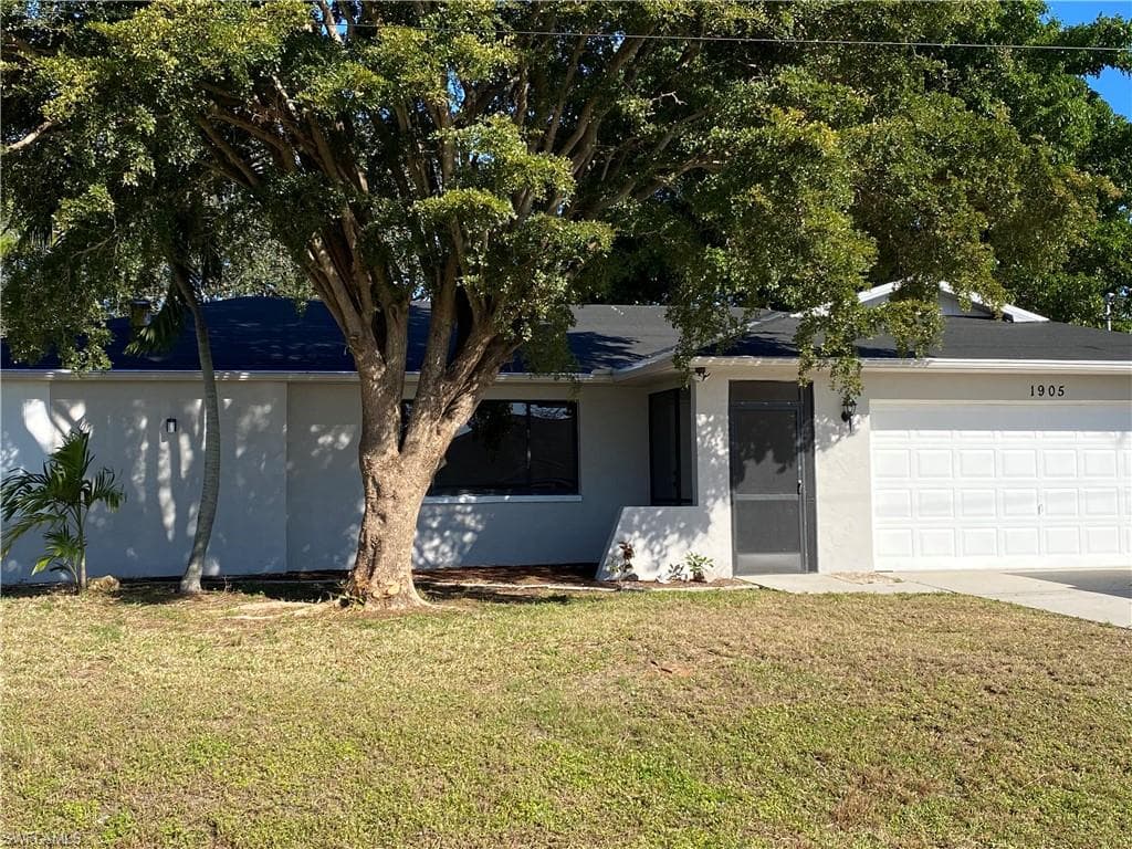 1905 SW 26th ST CAPE CORAL, FL 33914