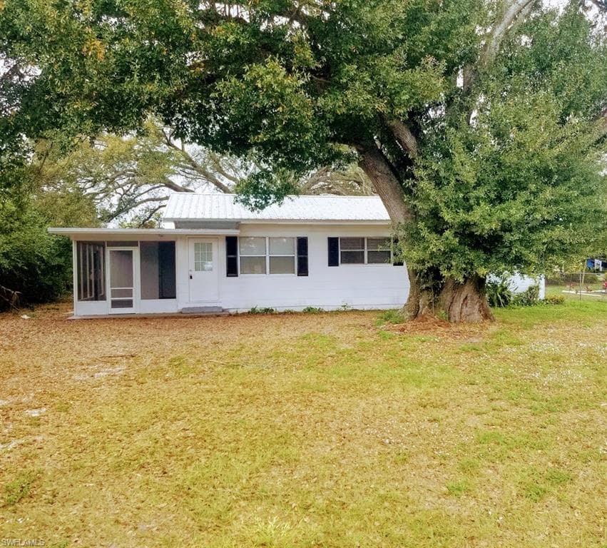 339 W El Paso AVE CLEWISTON, FL 33440