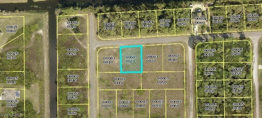 1110 Augusta ST E LEHIGH ACRES, FL 33974