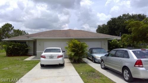 740 Ivan AVE S LEHIGH ACRES, FL 33973