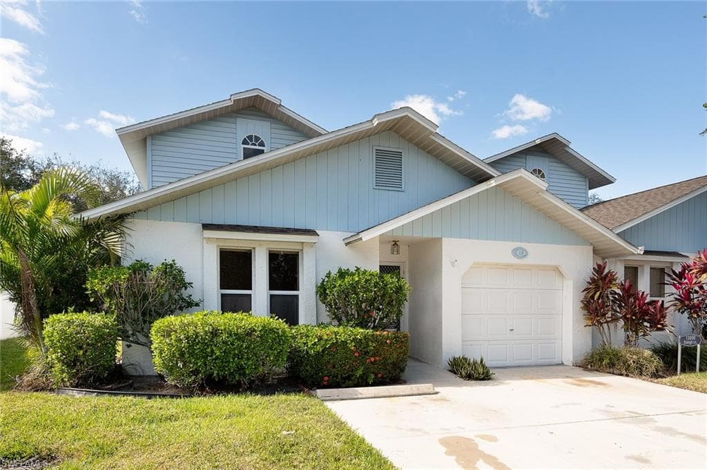 13690 RALEIGH LN J3 FORT MYERS, FL 33919