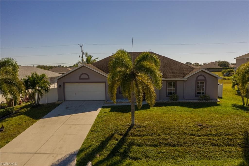 1006 NE 15th ST CAPE CORAL, FL 33909