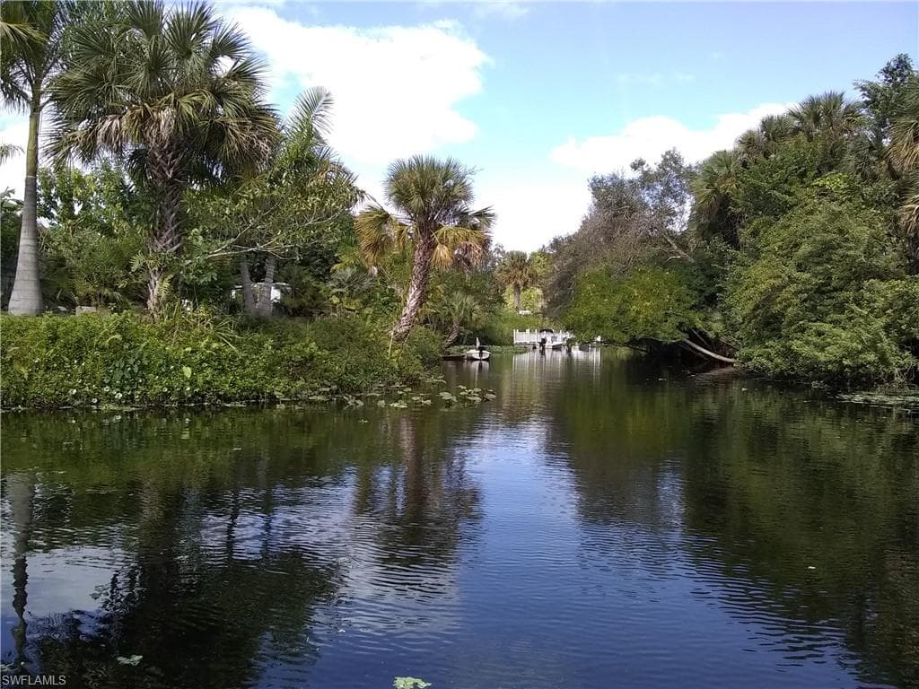 355 N Missouri ST LABELLE, FL 33935