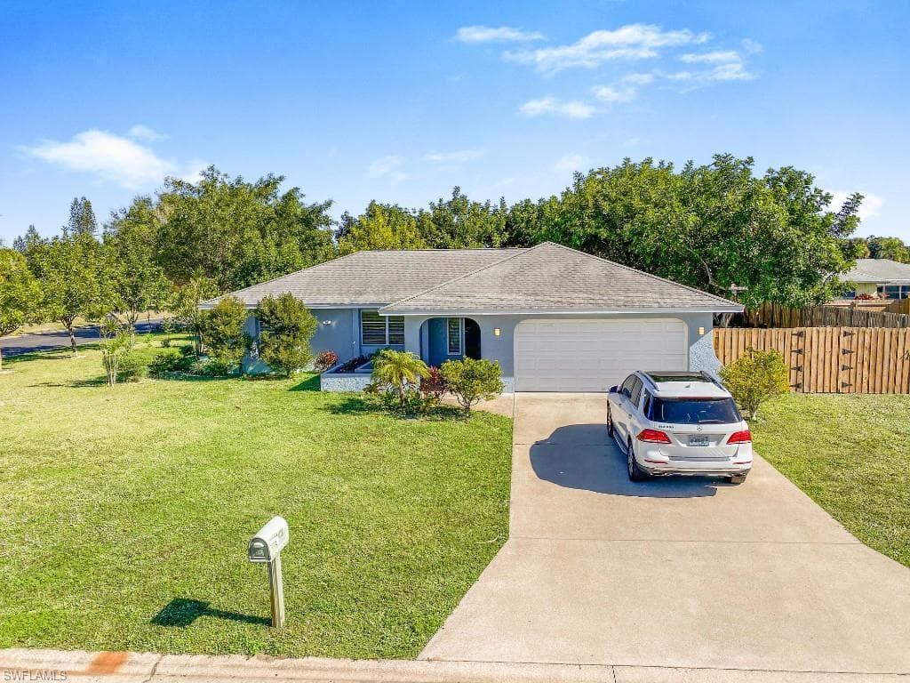 22 Sagewood AVE LEHIGH ACRES, FL 33936