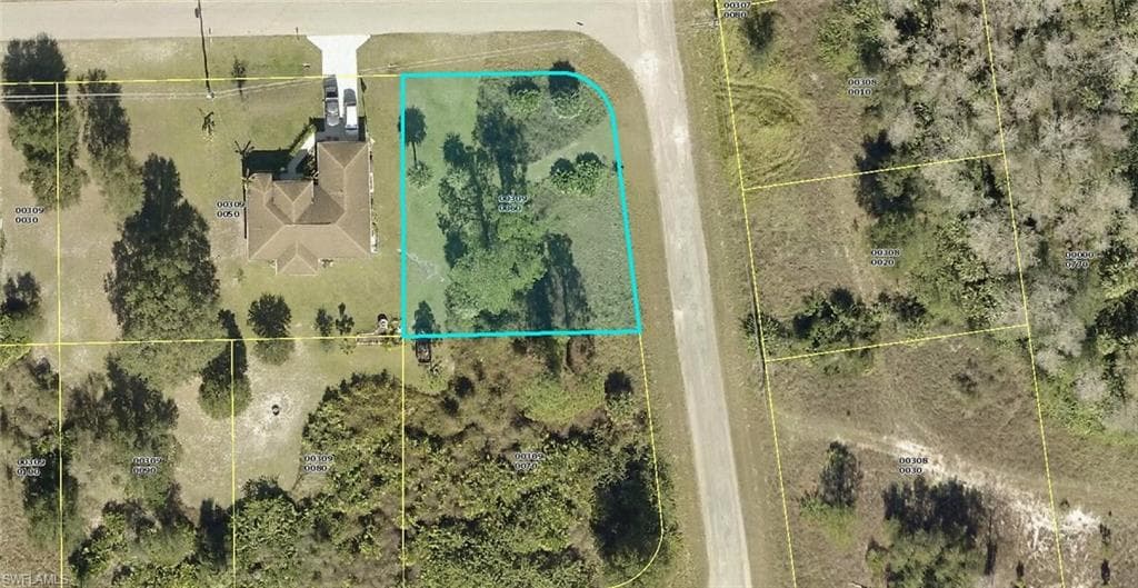 709 Tunney ST LEHIGH ACRES, FL 33972