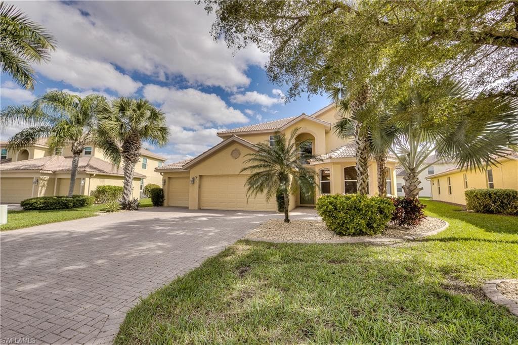 20769 Torre Del Lago ST ESTERO, FL 33928