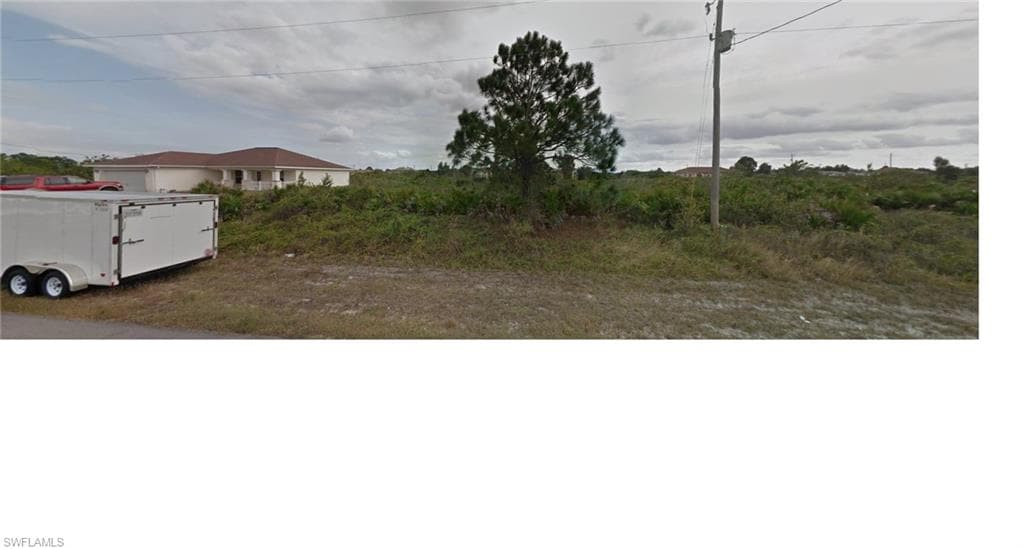 146 Pearson ST LEHIGH ACRES, FL 33974