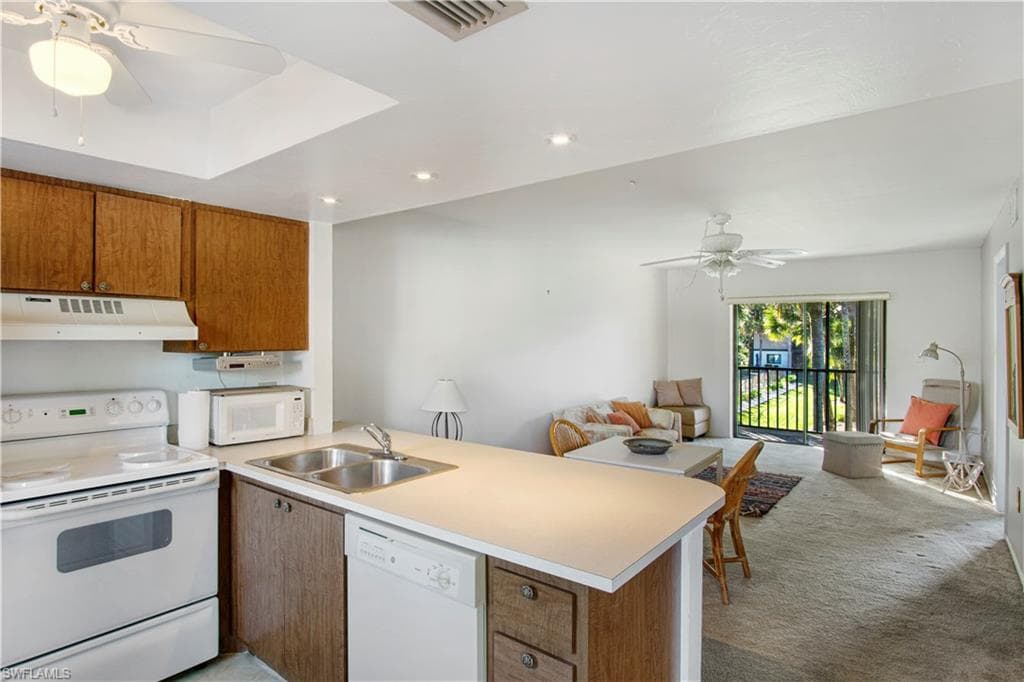 1250 Hall RD 607 NORTH FORT MYERS, FL 33903
