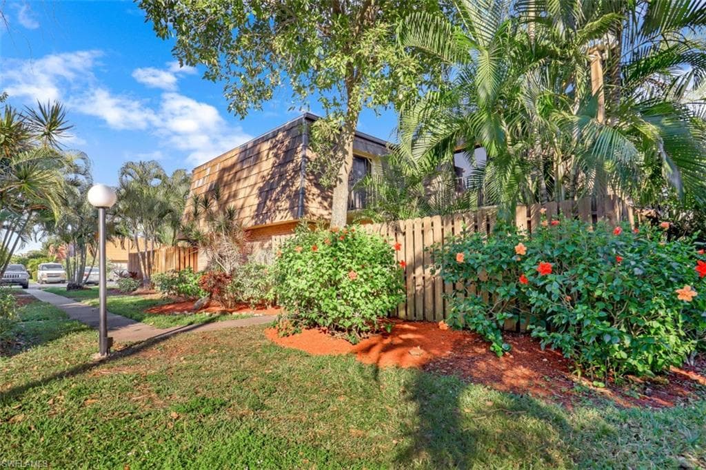 5620 Malt DR 2 FORT MYERS, FL 33907