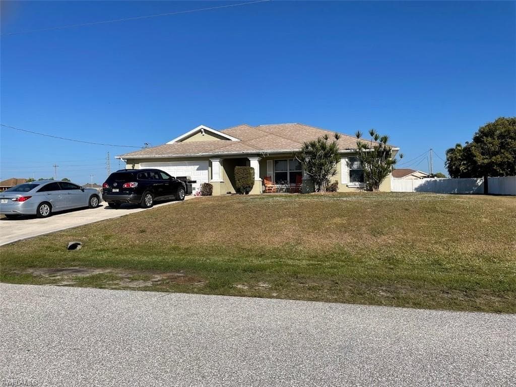 2011 NW 23rd ST CAPE CORAL, FL 33993