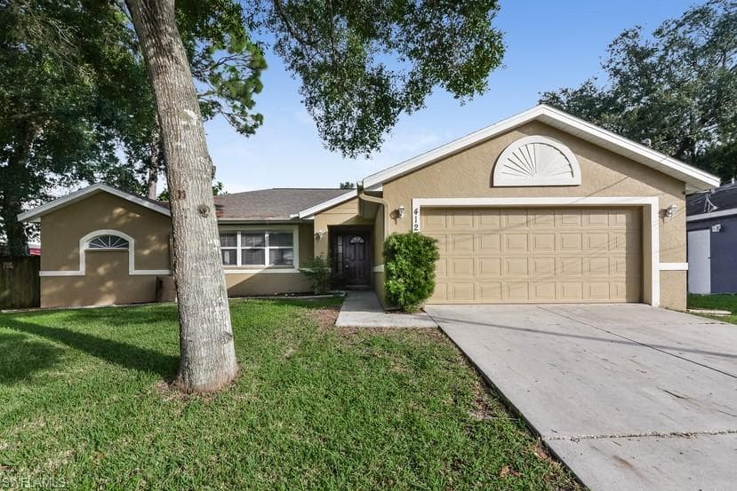 4123 1st AVE E BRADENTON, FL 34208