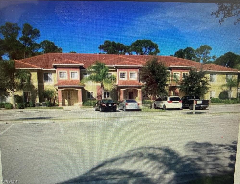 9470 Ivy Brook RUN 810 FORT MYERS, FL 33913