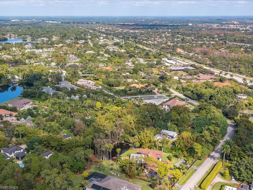 176 Caribbean RD NAPLES, FL 34108