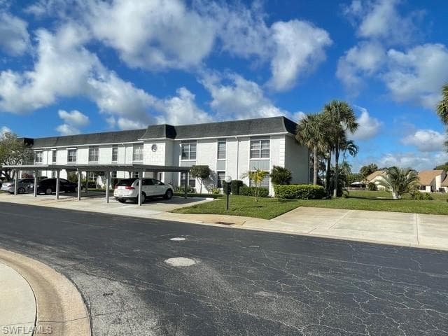 6852 Sandtrap DR 1 FORT MYERS, FL 33919