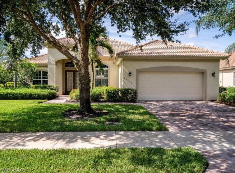 26415 Doverstone ST BONITA SPRINGS, FL 34135