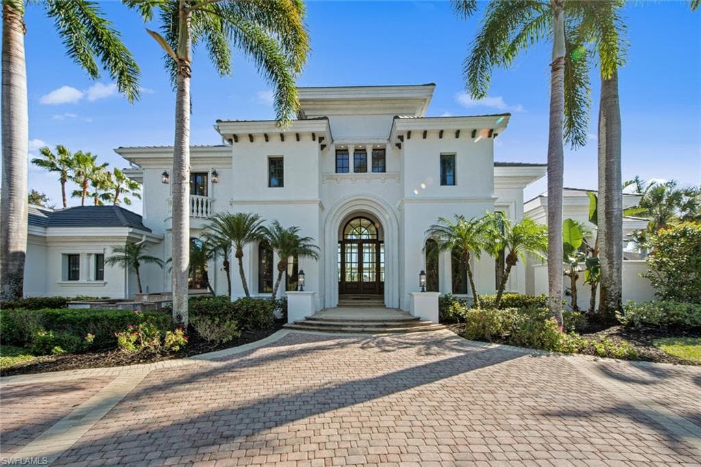 4564 Brynwood DR NAPLES, FL 34119