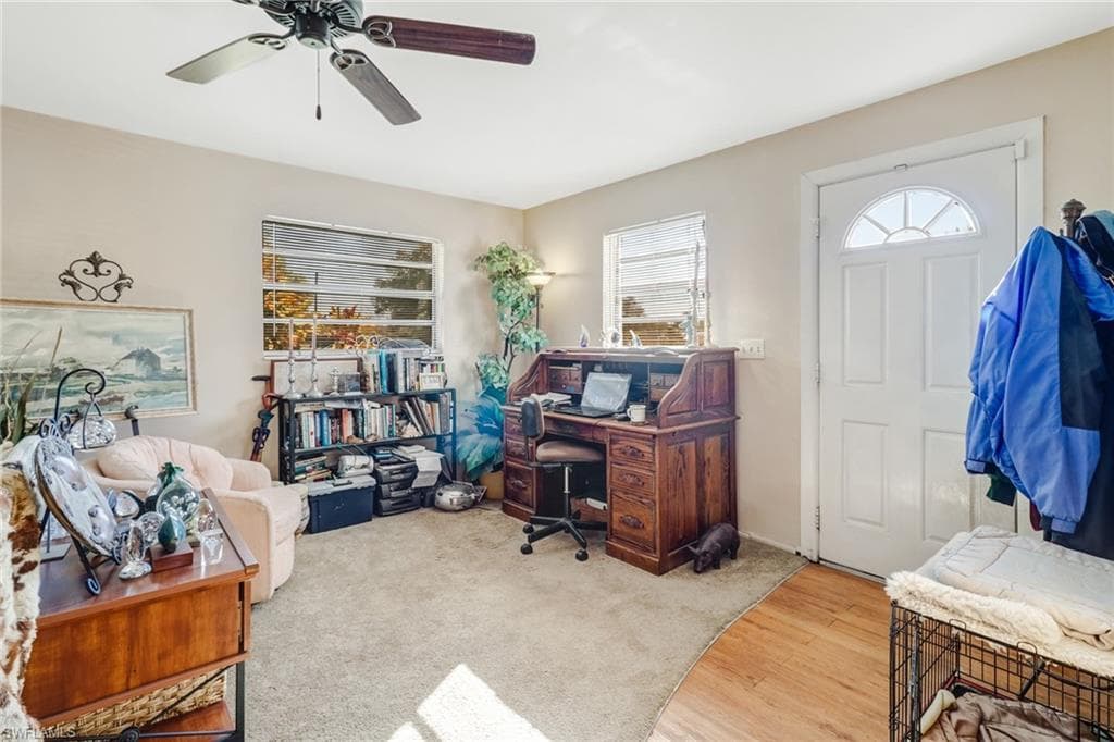 455 Trader RD FORT DENAUD, FL 33935