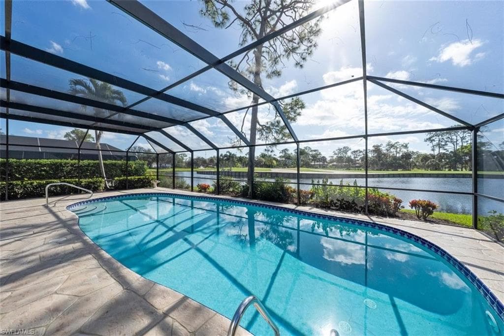 43 Grey Wing PT NAPLES, FL 34113