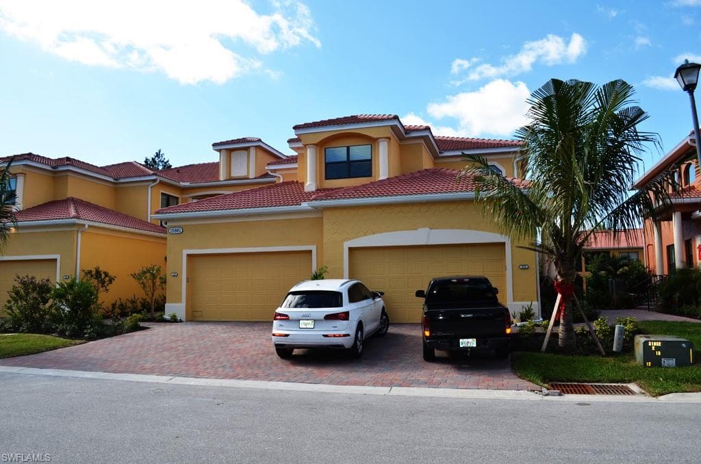 15861 Prentiss Pointe CIR 202 FORT MYERS, FL 33908
