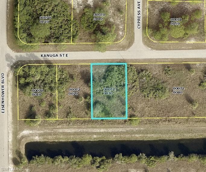 1004 Kanuga ST E LEHIGH ACRES, FL 33974