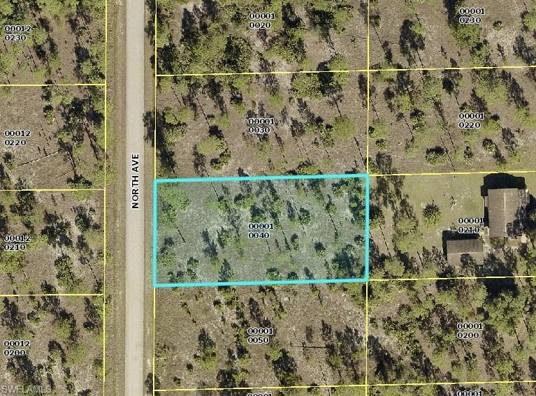 1222 North AVE LEHIGH ACRES, FL 33972