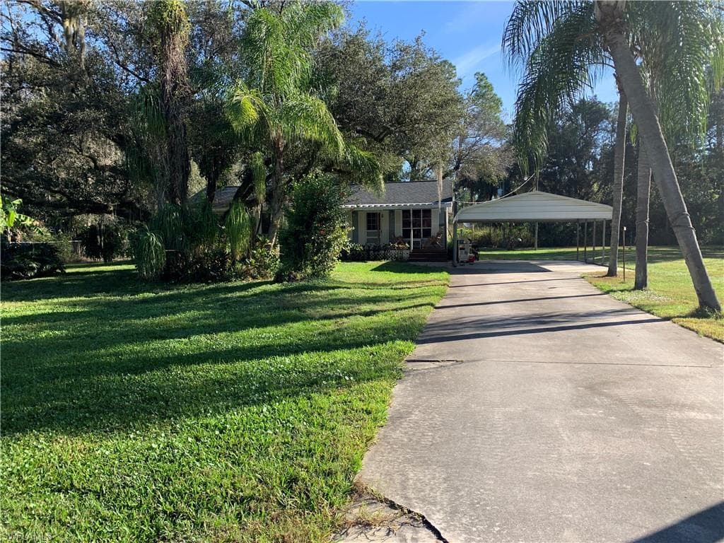 2314 Leroy AVE ALVA, FL 33920