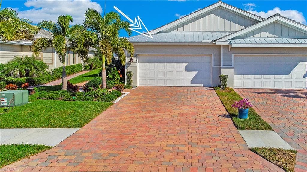 14643 Edgewater CIR NAPLES, FL 34114