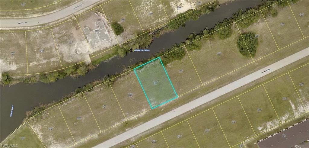 1439 SW 4th TER CAPE CORAL, FL 33991