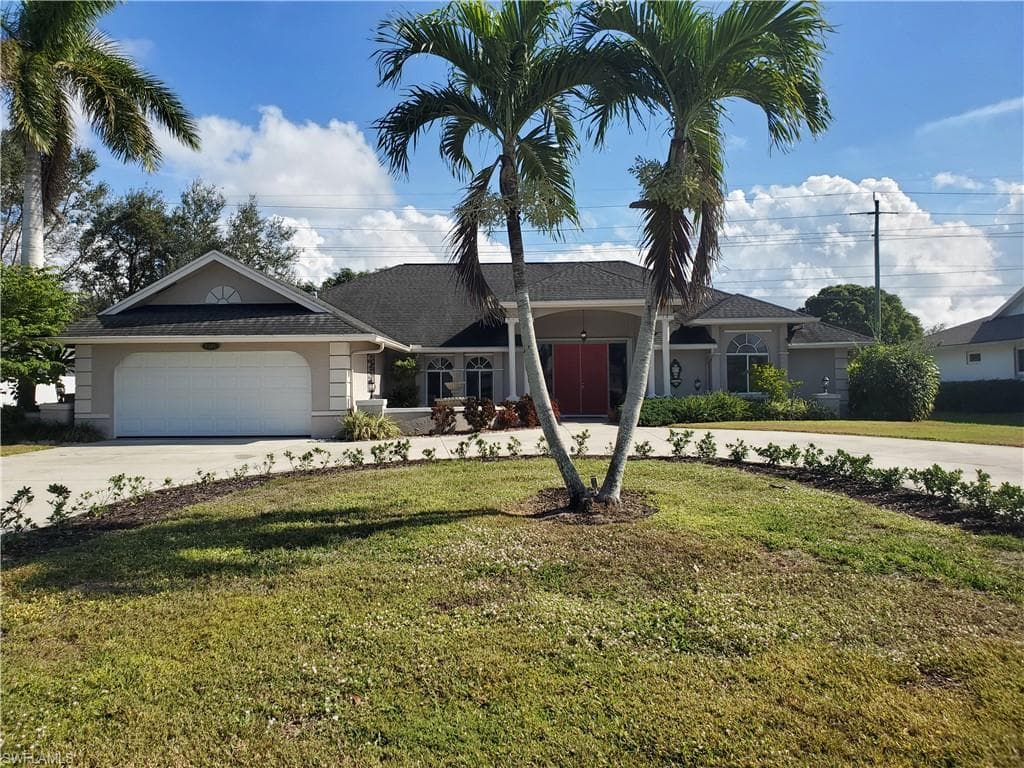 2505 Kings Lake BLVD NAPLES, FL 34112