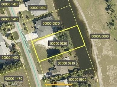 14202 Clubhouse DR BOKEELIA, FL 33922