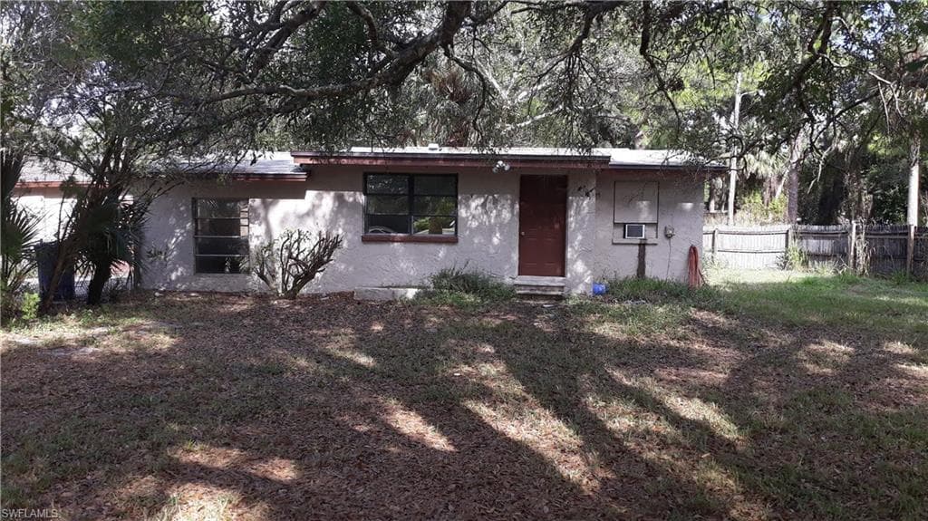 6201 Bayshore RD NORTH FORT MYERS, FL 33917