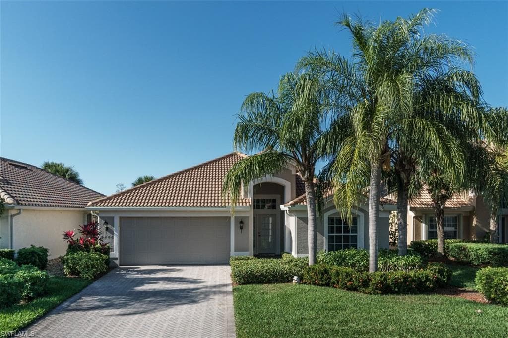 9208 Independence WAY FORT MYERS, FL 33913