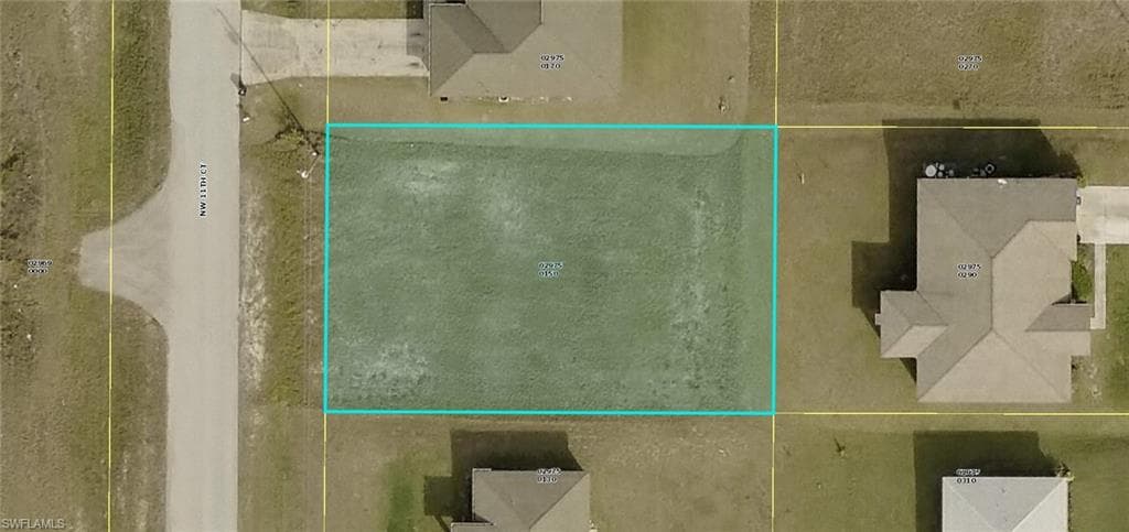2317 NW 11th CT CAPE CORAL, FL 33993