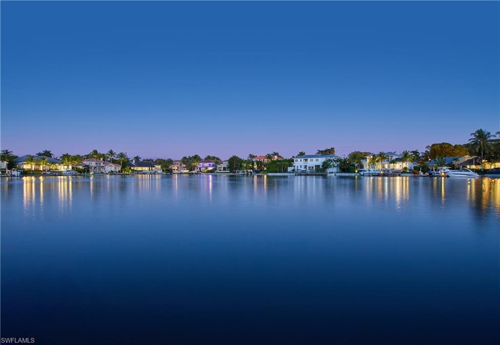 1818 Hurricane Harbor LN NAPLES, FL 34102