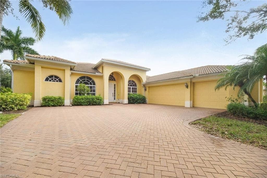 13140 Gray Heron DR NORTH FORT MYERS, FL 33903