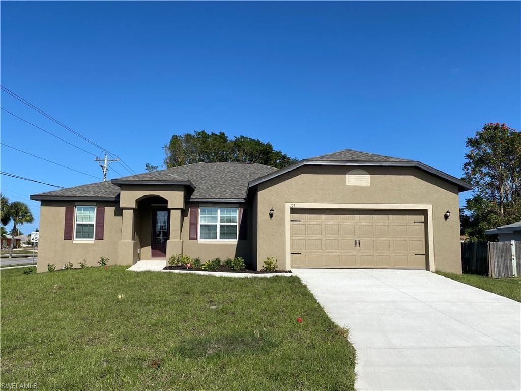 101 SE 44th TER CAPE CORAL, FL 33904