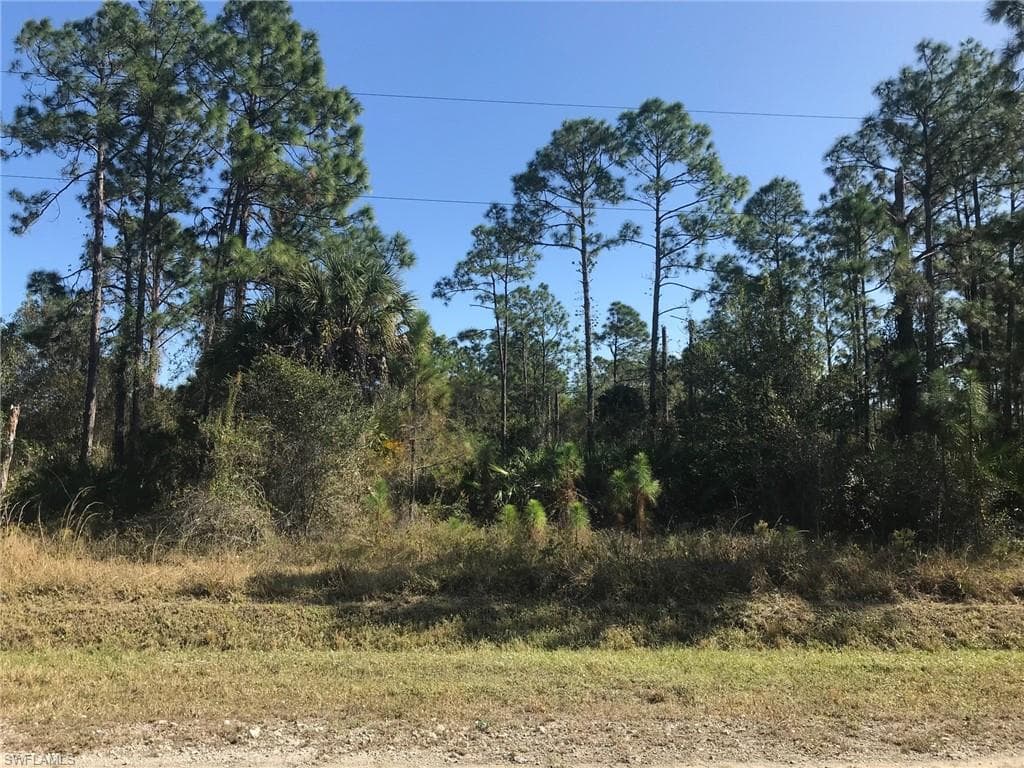 5080 40th ST NE NAPLES, FL 34120