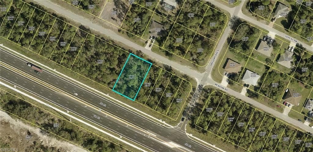 768 Meadow RD LEHIGH ACRES, FL 33973