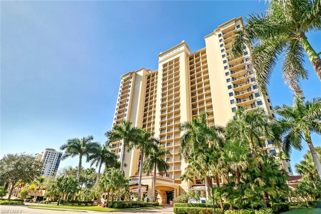 23540 Via Veneto 804 BONITA SPRINGS, FL 34134