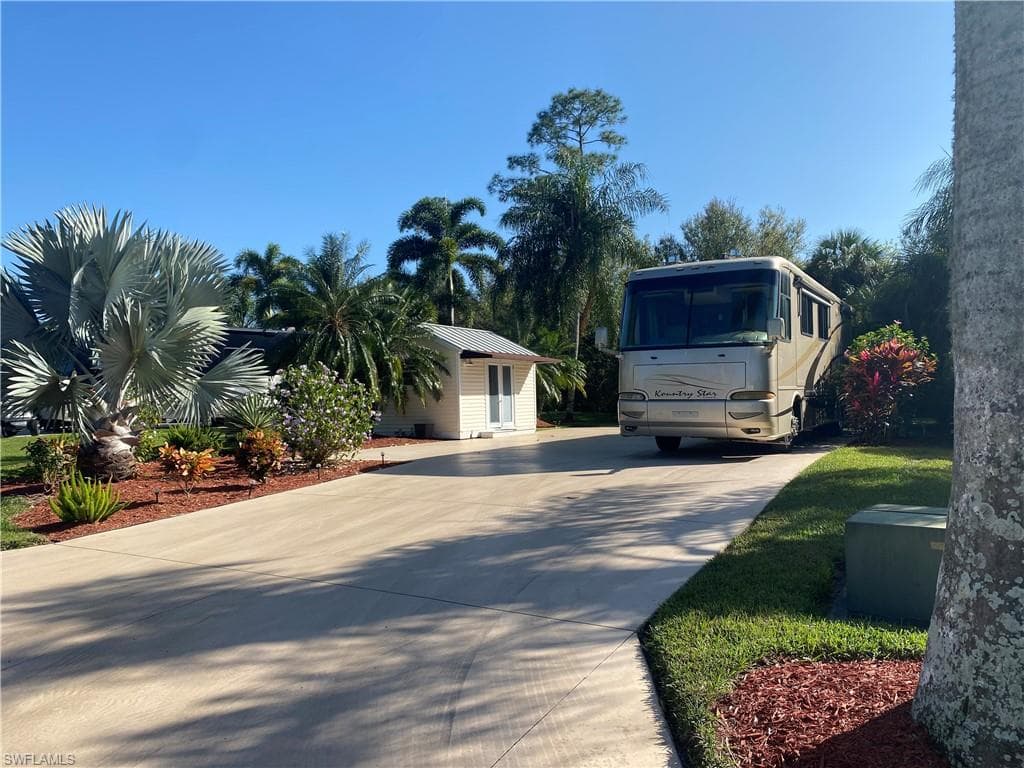 LOT 195 3006 Cupola LN N LABELLE, FL 33935
