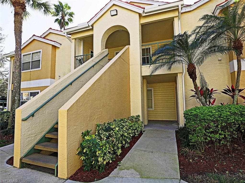 12650 Equestrian CIR 2002 FORT MYERS, FL 33907