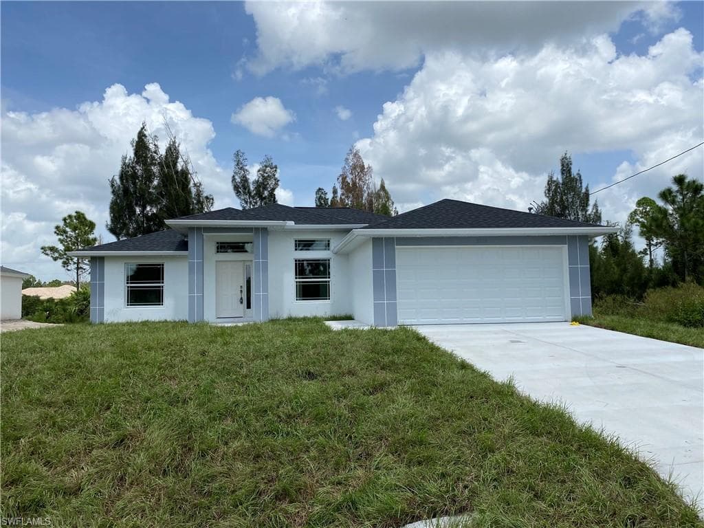 3601 40th ST SW LEHIGH ACRES, FL 33976