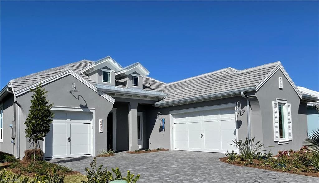 6489 Ariba AVE NAPLES, FL 34113