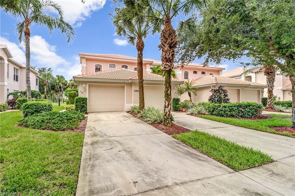 1945 Crestview WAY 168 NAPLES, FL 34119