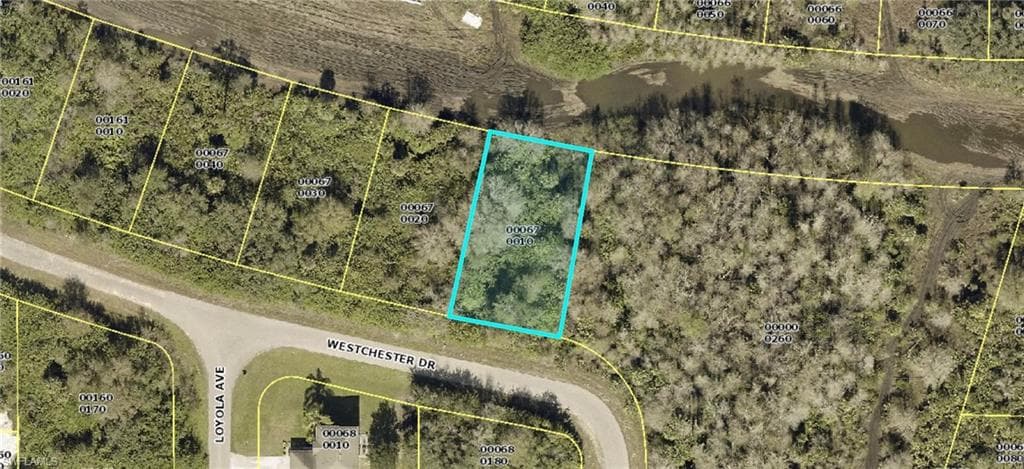 438 Westchester DR LEHIGH ACRES, FL 33972