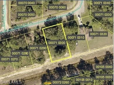 2605 Darlene PL LEHIGH ACRES, FL 33971