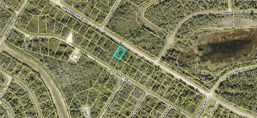 627 Greenbriar BLVD LEHIGH ACRES, FL 33972