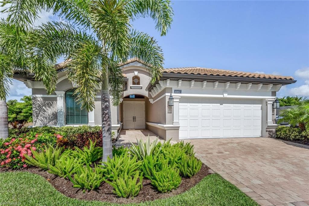10107 Palazzo DR NAPLES, FL 34119
