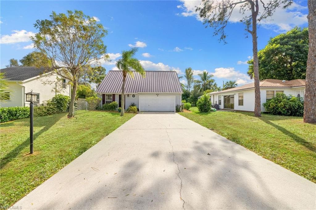 4210 Cindy AVE NAPLES, FL 34112